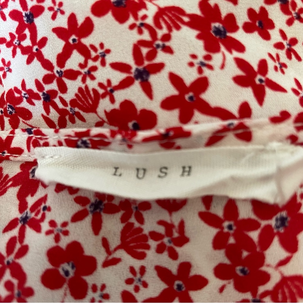 Lush Red & White Floral Print V Neck Long Sleeve Button Down Top, Size XS - Picture 11 of 11